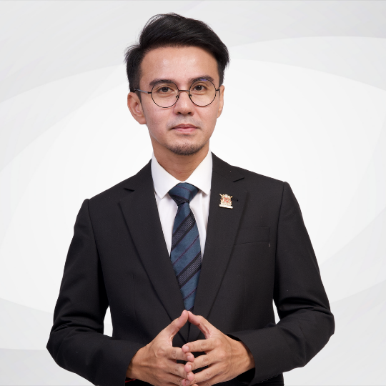 Dr. Fitri Haris